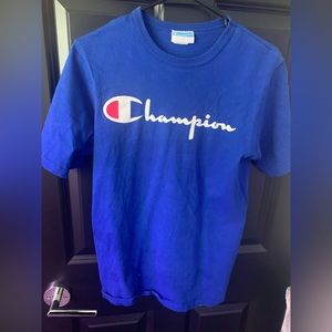 Champion t-shirt